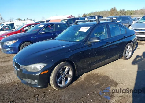 2013 BMW 320I xDrive z USA, uszkodzony, nr VIN WBA3C3C51DF979170